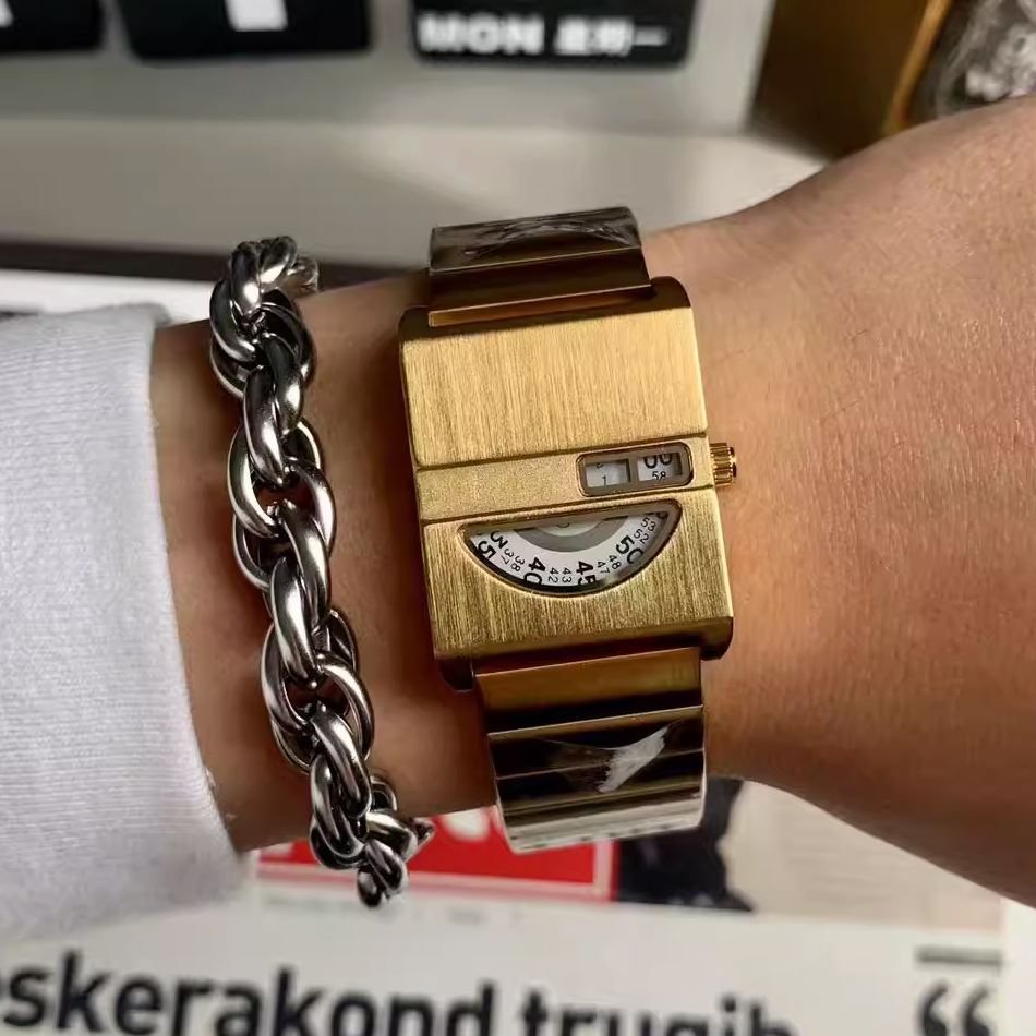 Men's Bracelet Watches Square  - Luxury Watch Life 评论和价格