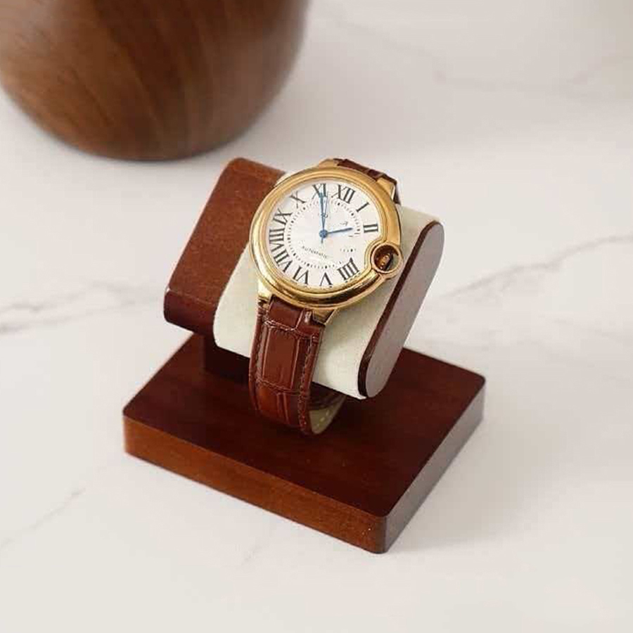 Wooden Watch Display Stand Sol - Luxury Watch Shop 评论和价格