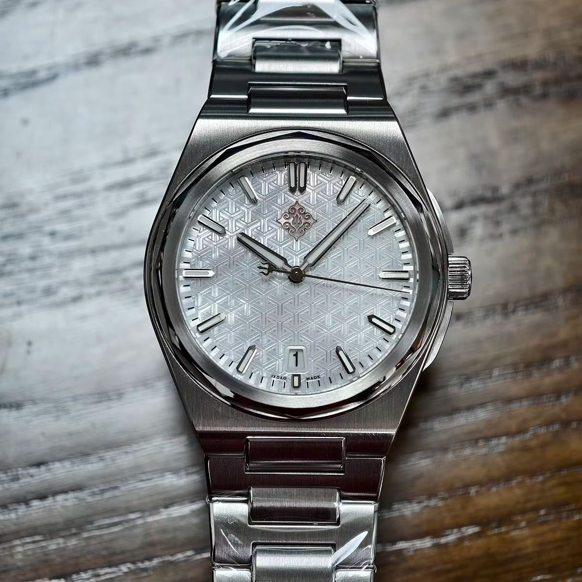 IX&DAO 2026 New Warrior 37mm M - Minute Repeater Watch 评论和价格