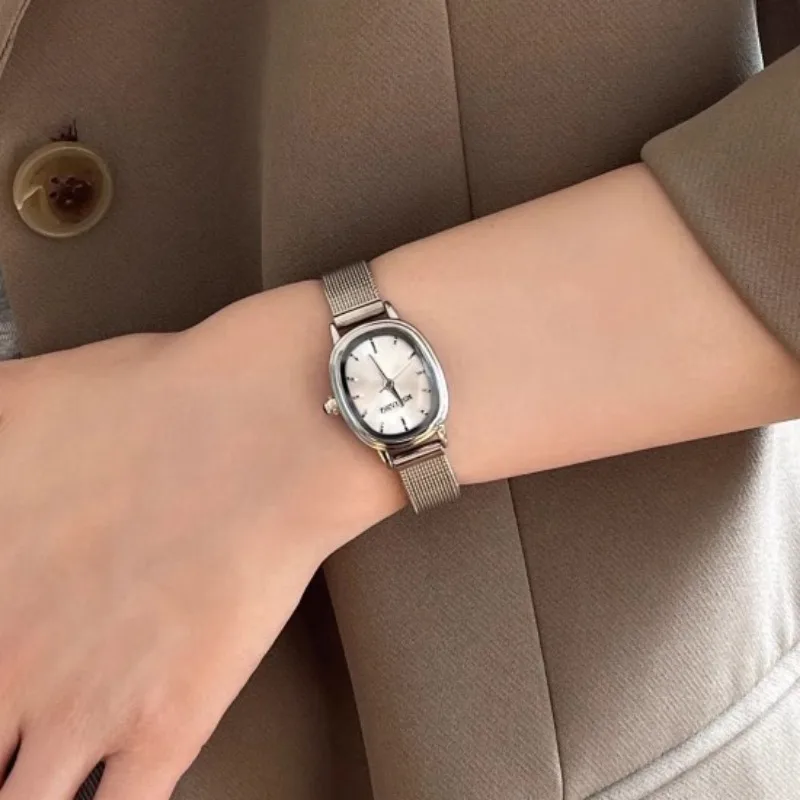 Small Oval Dial Green Watch Si - Luxury Watch Deals 评论和价格
